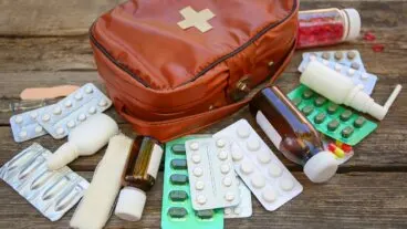 La guía definitiva para preparar tu botiquín de verano y viajar sin preocupaciones