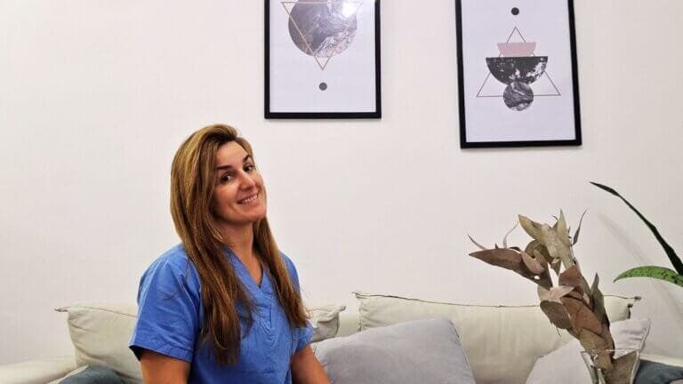 María Hernández, dermatóloga: "evitar la exposición solar entre las 10 a.m. y las 4 p.m nos protege de quemaduras"