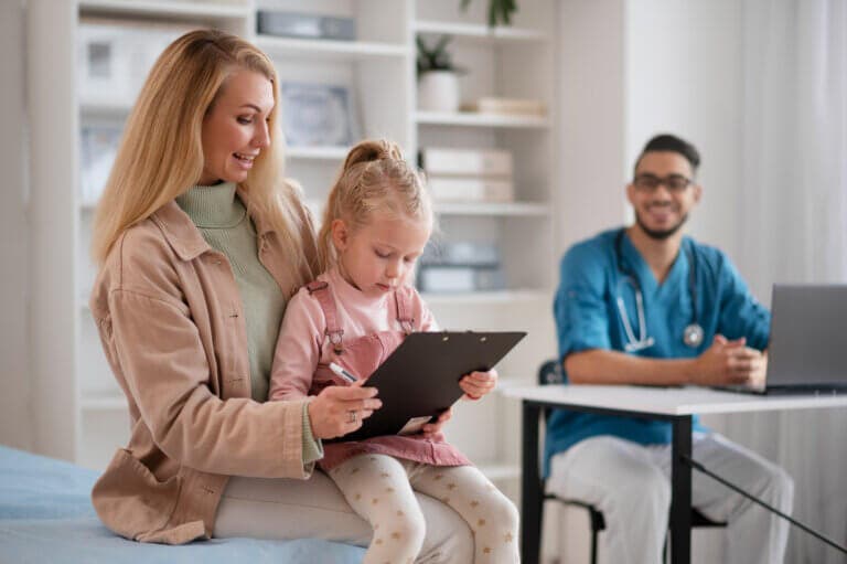 Mejores seguros de salud en 2025 según los comparadores