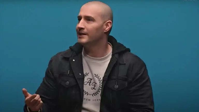 Carlos Alanís, psicólogo: “Este ejercicio de respiración me funciona para dormir cuando tengo ansiedad”