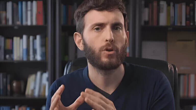 Dr. La Rosa, médico: “añadir carbohidratos al batido de proteínas post-entreno puede enlentecer tu crecimiento muscular”