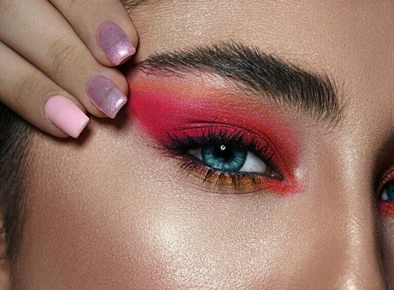Dopamine Makeup: la tendencia que cambia tu estado de ánimo