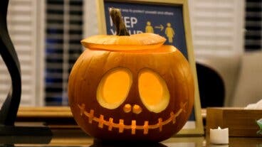 La guía definitiva para tallar calabazas de Halloween como un profesional