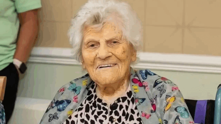 El secreto de Ethel Caterham a sus 116 años: ‘Nunca discuto con nadie; escucho y hago lo que me gusta’