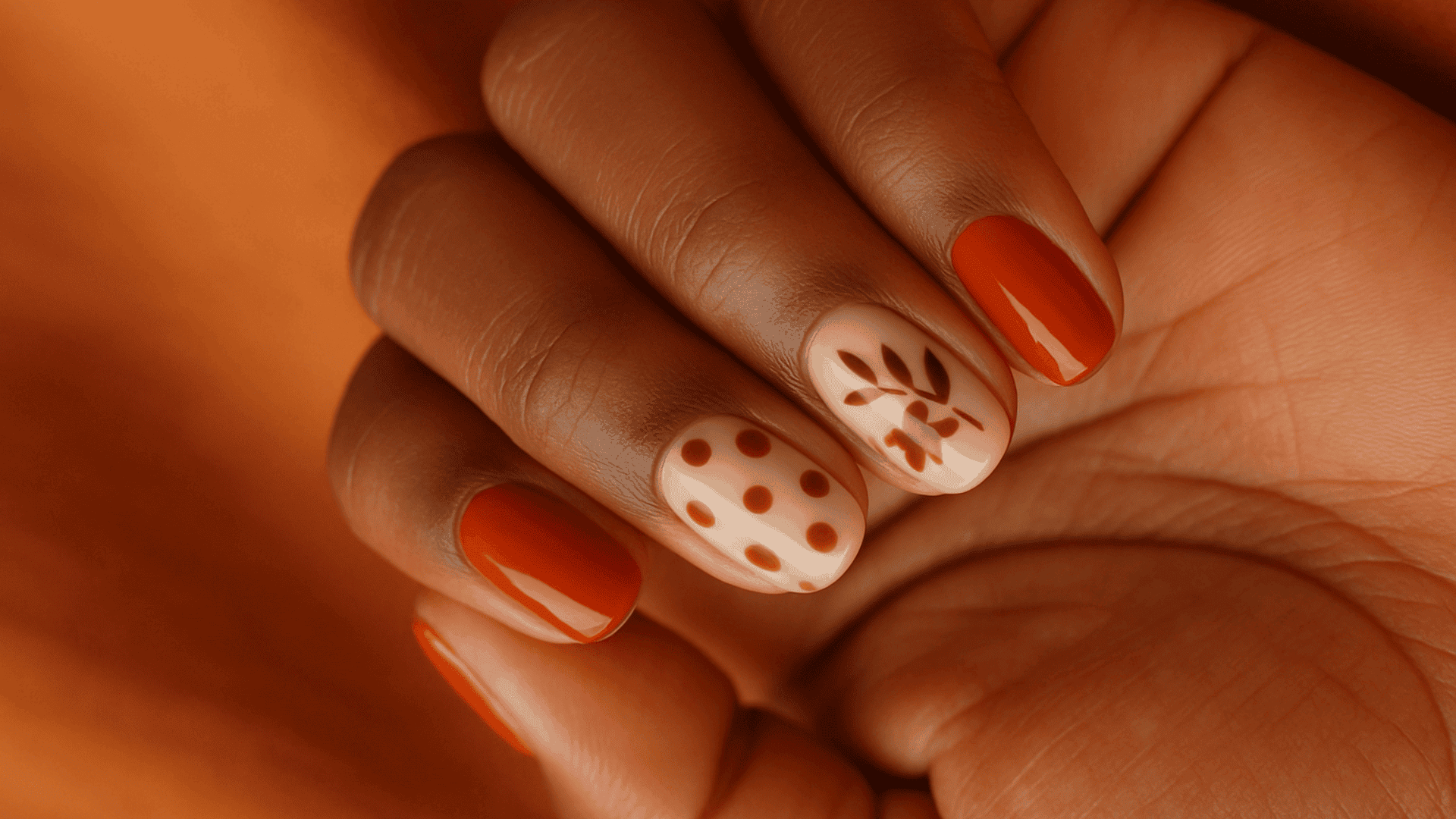 Lunares y prints de temporada.