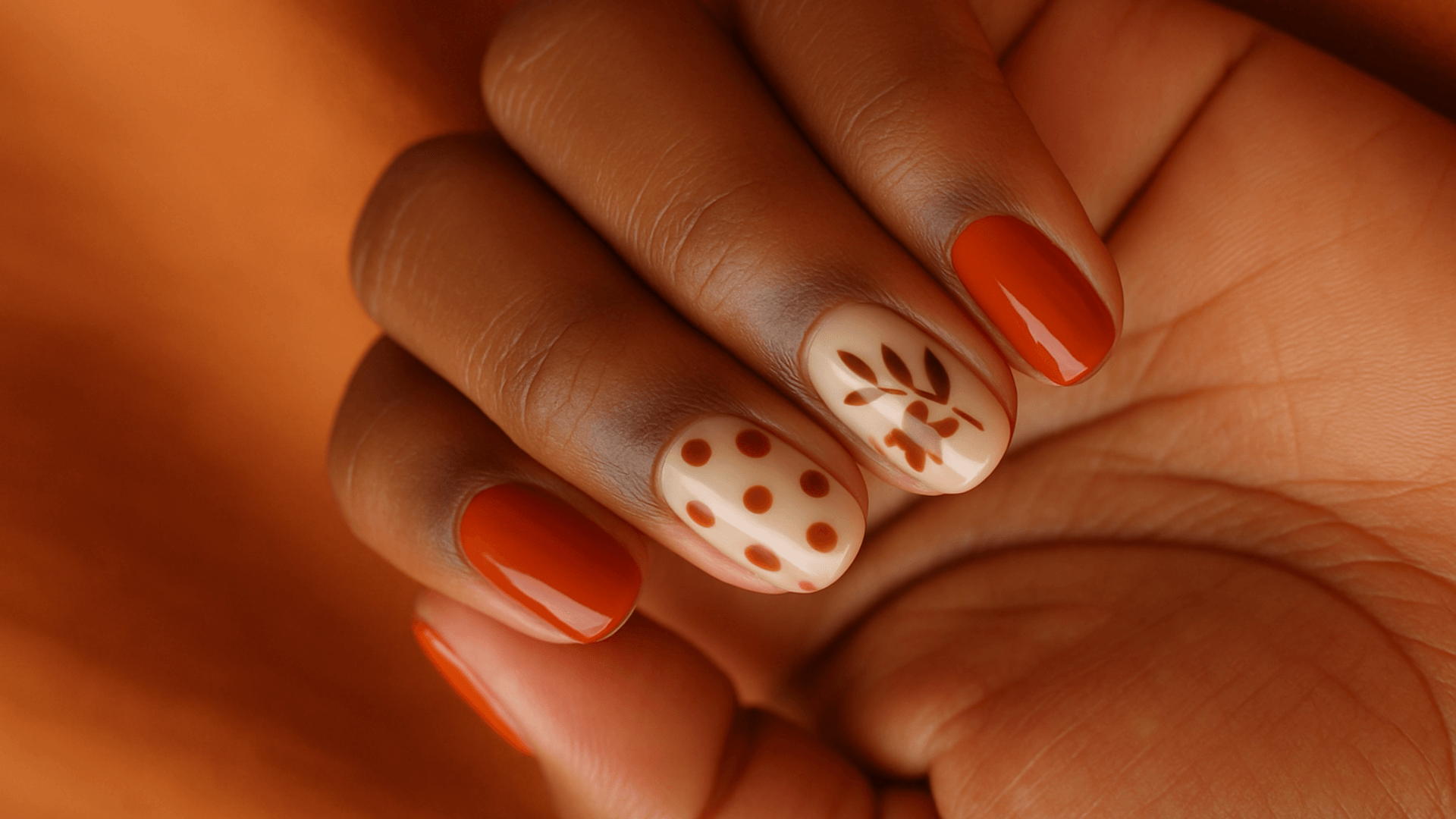 Lunares y prints de temporada.