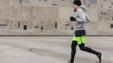 Mallas o pantalones para correr: cuál es la mejor opción según los expertos