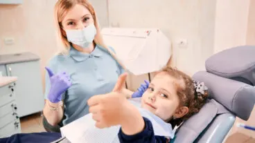 Cómo ayudar a tu hijo a perder el miedo al dentista y lograr una visita tranquila