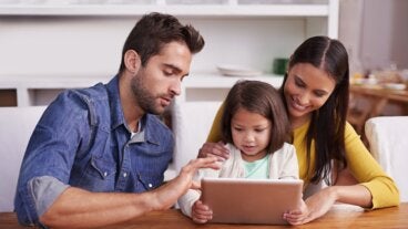 5 estrategias para lograr que tus hijos usen la tecnología de forma equilibrada