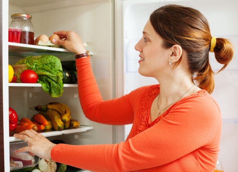 Descubre el método FIFO para reducir el desperdicio de alimentos en tu cocina