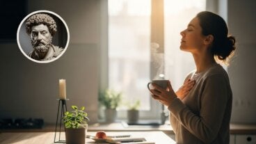 5 frases estoicas de Marco Aurelio para leer mientras tomas el café