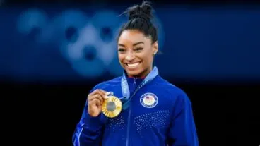 Simone Biles: "Prefiero arrepentirme de los riesgos que no funcionaron que de las oportunidades que no tomé"