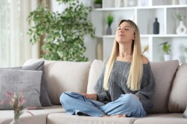 10 hábitos que están generando malos olores en tu casa (y cómo solucionarlos)