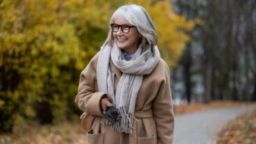 7 formas de llevar la bufanda para verte elegante y protegerte del frío