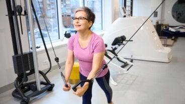 Cómo mantener el propósito de ir al gimnasio este año sin renunciar en febrero