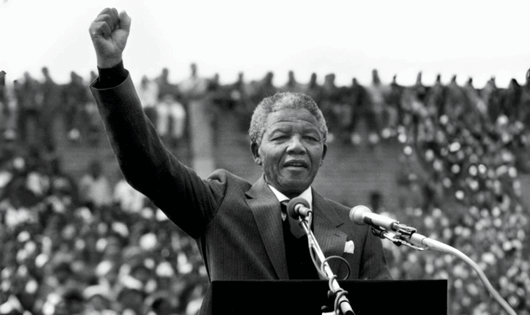 Nelson Mandela, ex presidente de Sudáfrica: “Un ganador es un soñador que nunca se da por vencido”