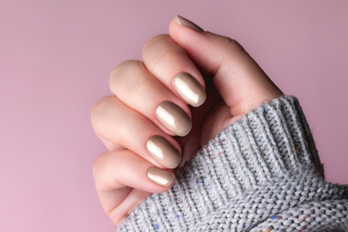 Oat milk nails