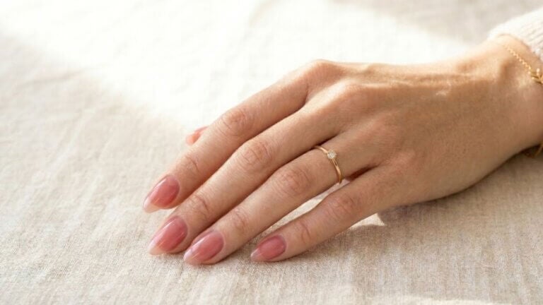 Nude rosado traslucido