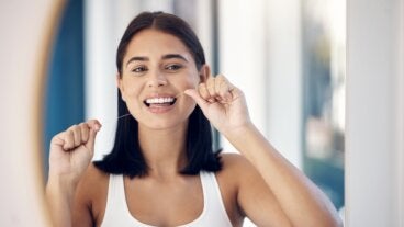 Los 5 cuidados básicos para encías que previenen la inflamación