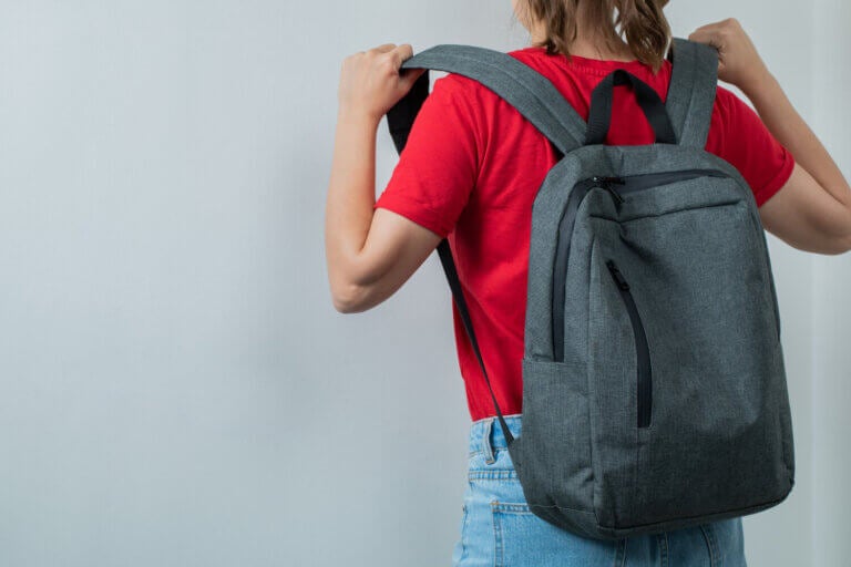 Cómo limpiar mochilas de tela sin dañarlas en 5 pasos