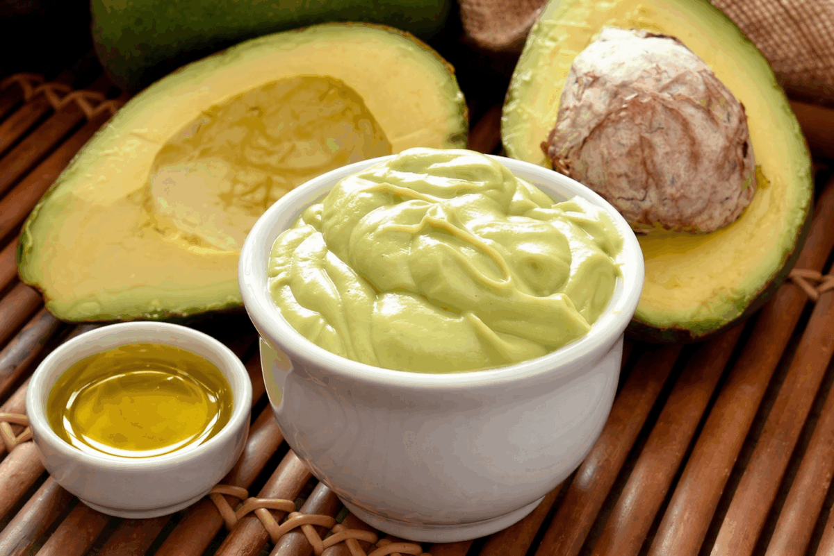 Mascarilla de aguacate y aceite de oliva