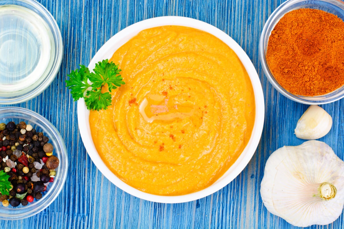 Hummus de curry y ajo