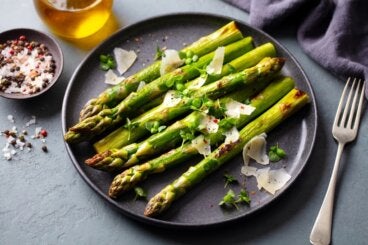 4 formas deliciosas de preparar espárragos y aprovechar su temporada en primavera