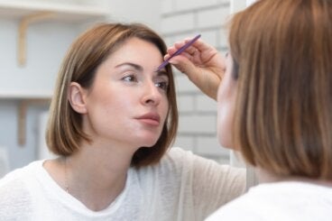7 trucos para que tus cejas se vean más ordenadas entre depiladas