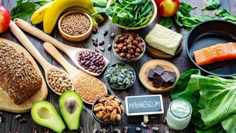 Magnesio a los 45: por qué este mineral importa para tu energía y bienestar