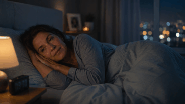 Cuando la menopausia te agobia en las noches: 8 consejos de bienestar para dormir mejor
