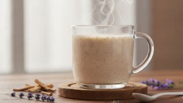 Cómo preparar la infusión de valeriana con leche para relajarte por la noche