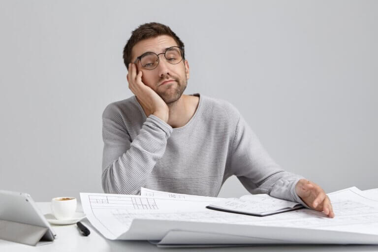 Darte tiempo para no hacer nada: cómo escuchar y aprovechar el aburrimiento