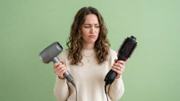 ¿Secador o cepillo de aire caliente? Cuál elegir según tu tipo de pelo