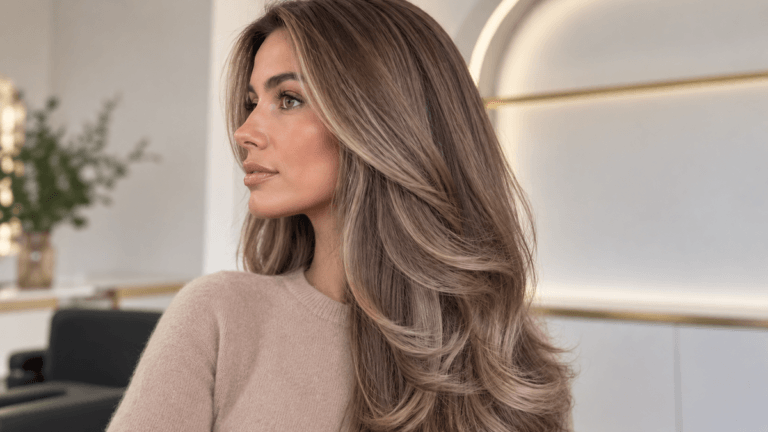 Cashmere brunette: así es el castaño con reflejos que será tendencia este otoño