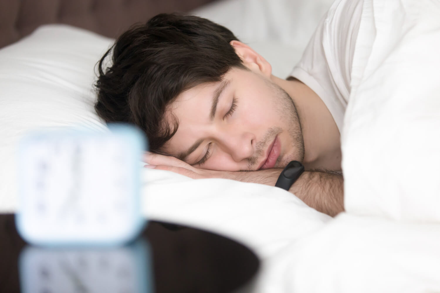 Testosterona y descanso: 6 formas en que dormir bien ayuda al equilibrio hormonal