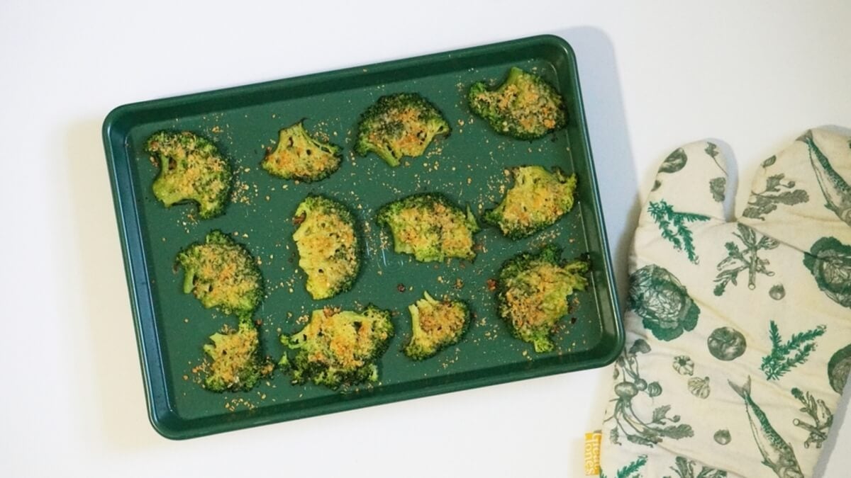 Brócoli crujiente con queso