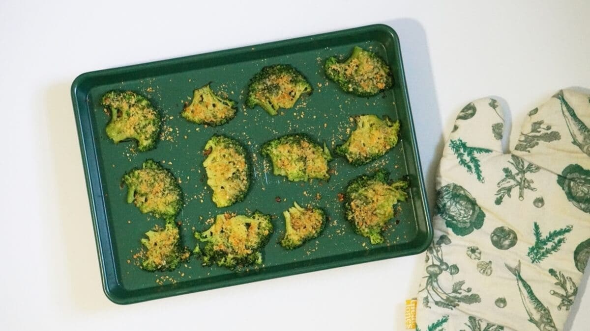 Brócoli crujiente con queso
