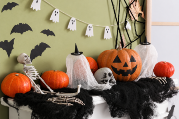 Cómo decorar tu casa para Halloween a último momento con materiales reciclados