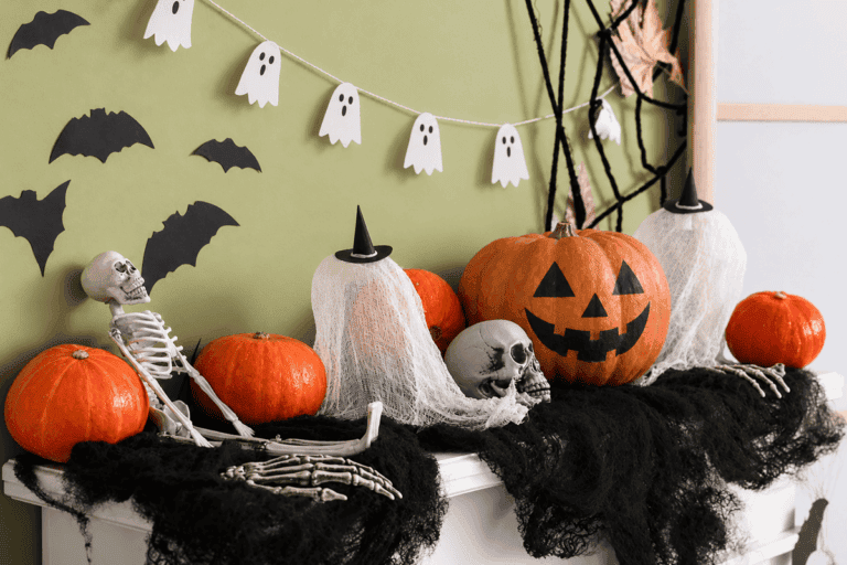 Cómo decorar tu casa para Halloween a último momento con materiales reciclados