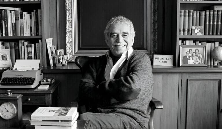 Gabriel García Márquez, escritor colombiano: "El problema del matrimonio es que se acaba todas las noches después de hacer el amor, y hay que volver a reconstruirlo todas las mañanas antes del desayuno"